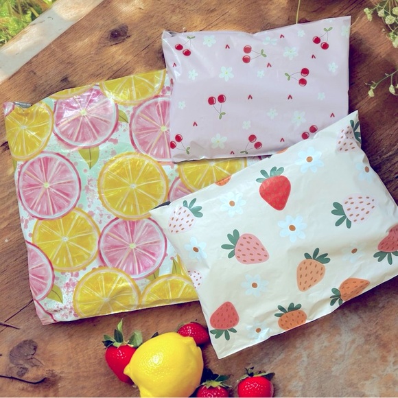 Cherries Poly Mailers 19x24 Pack of 10 - Picture 9 of 9